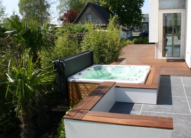 inbouw spa in tuin